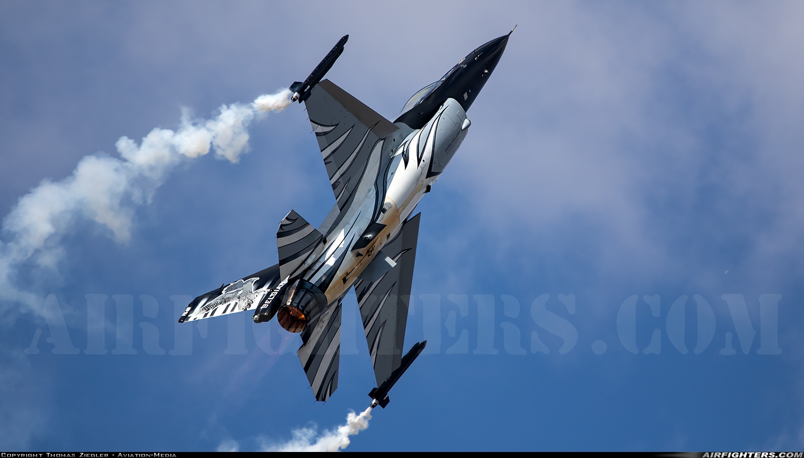 Belgium - Air Force General Dynamics F-16AM Fighting Falcon FA-101 at Fairford (FFD / EGVA), UK