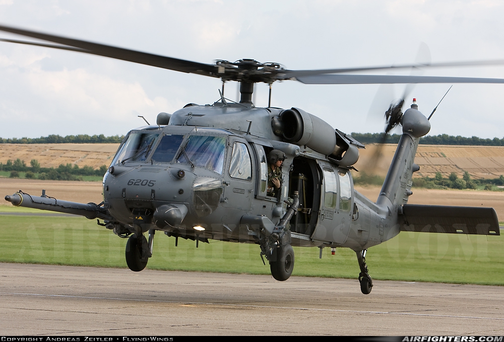 USA - Air Force Sikorsky HH-60G Pave Hawk (S-70A) 89-26205 at Duxford (EGSU), UK