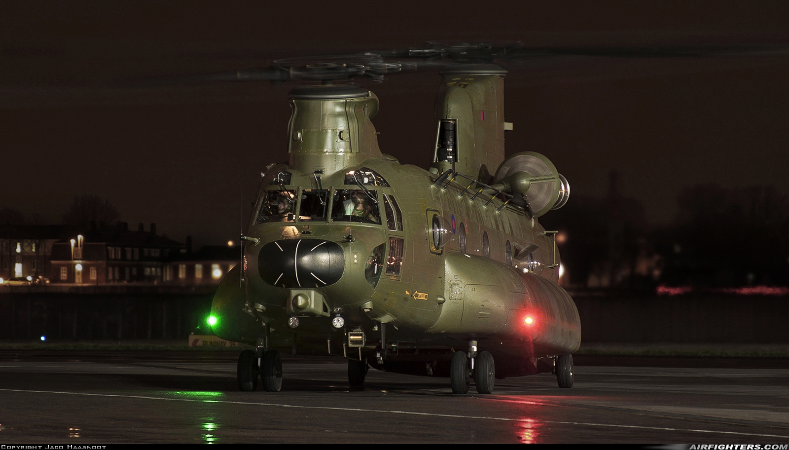 UK - Air Force Boeing Vertol Chinook HC3 (CH-47SD) ZH900 at Northolt (NHT / EGWU), UK