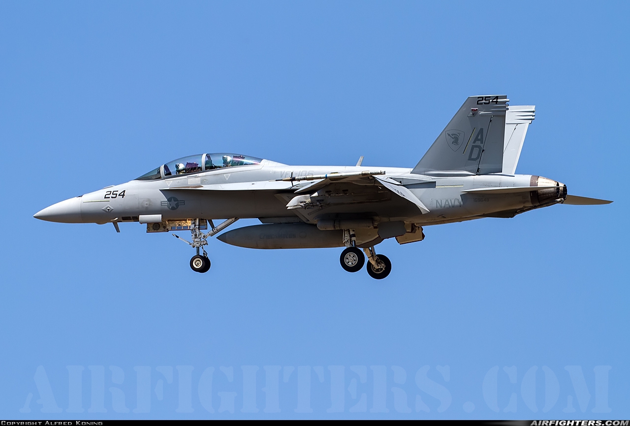 USA - Navy Boeing F/A-18F Super Hornet 169648 at Virginia Beach - Oceana NAS / Apollo Soucek Field (NTU / KNTU), USA