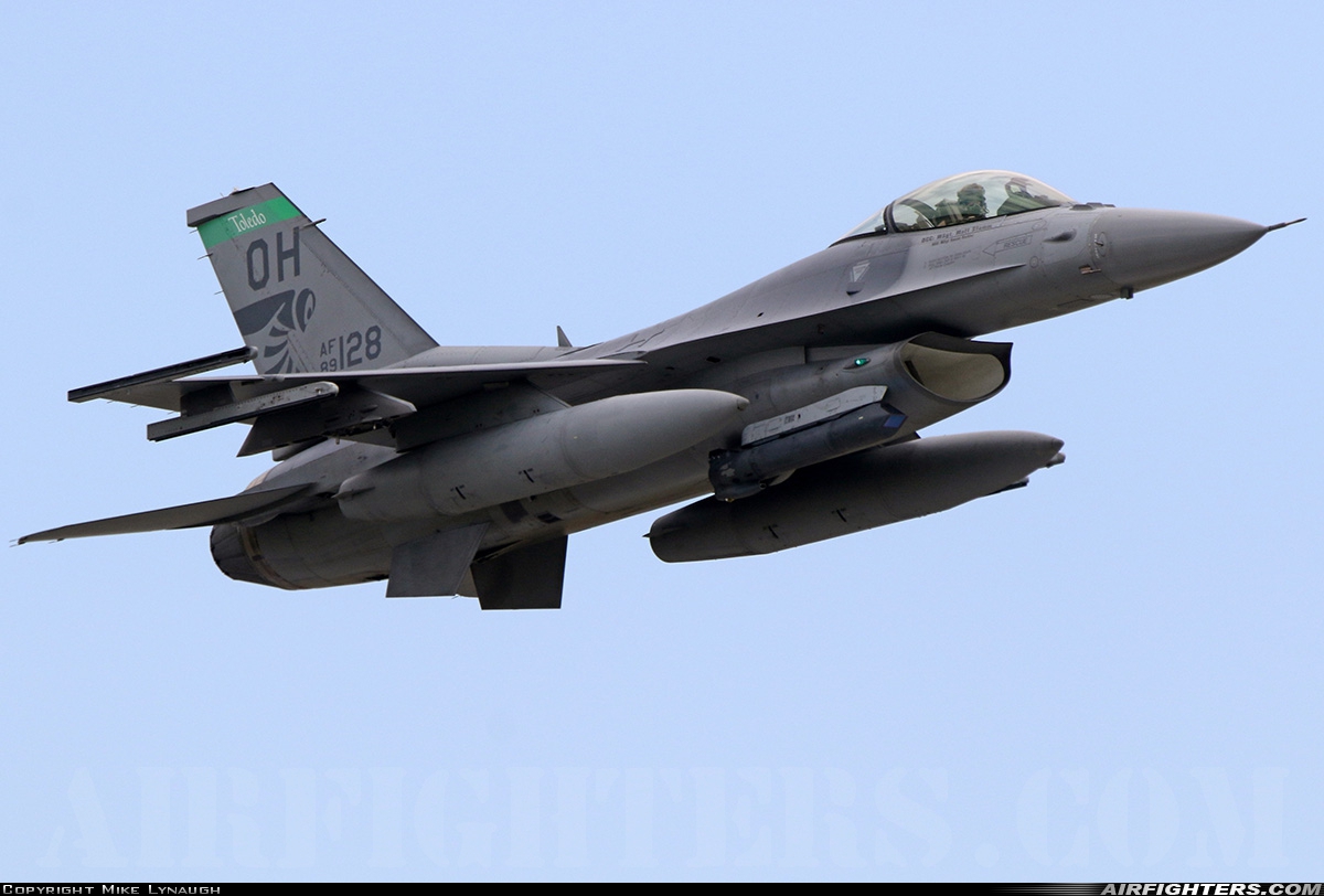 USA - Air Force General Dynamics F-16C Fighting Falcon 89-2128 at Toledo - Express (TOL / KTOL), USA