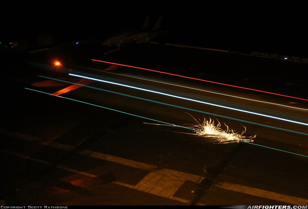 USA - Navy McDonnell Douglas F/A-18C Hornet  at Off-Airport - Persian Gulf, International Airspace