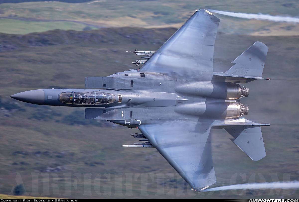 USA - Air Force McDonnell Douglas F-15E Strike Eagle 00-3004 at Off-Airport - Machynlleth Loop Area, UK