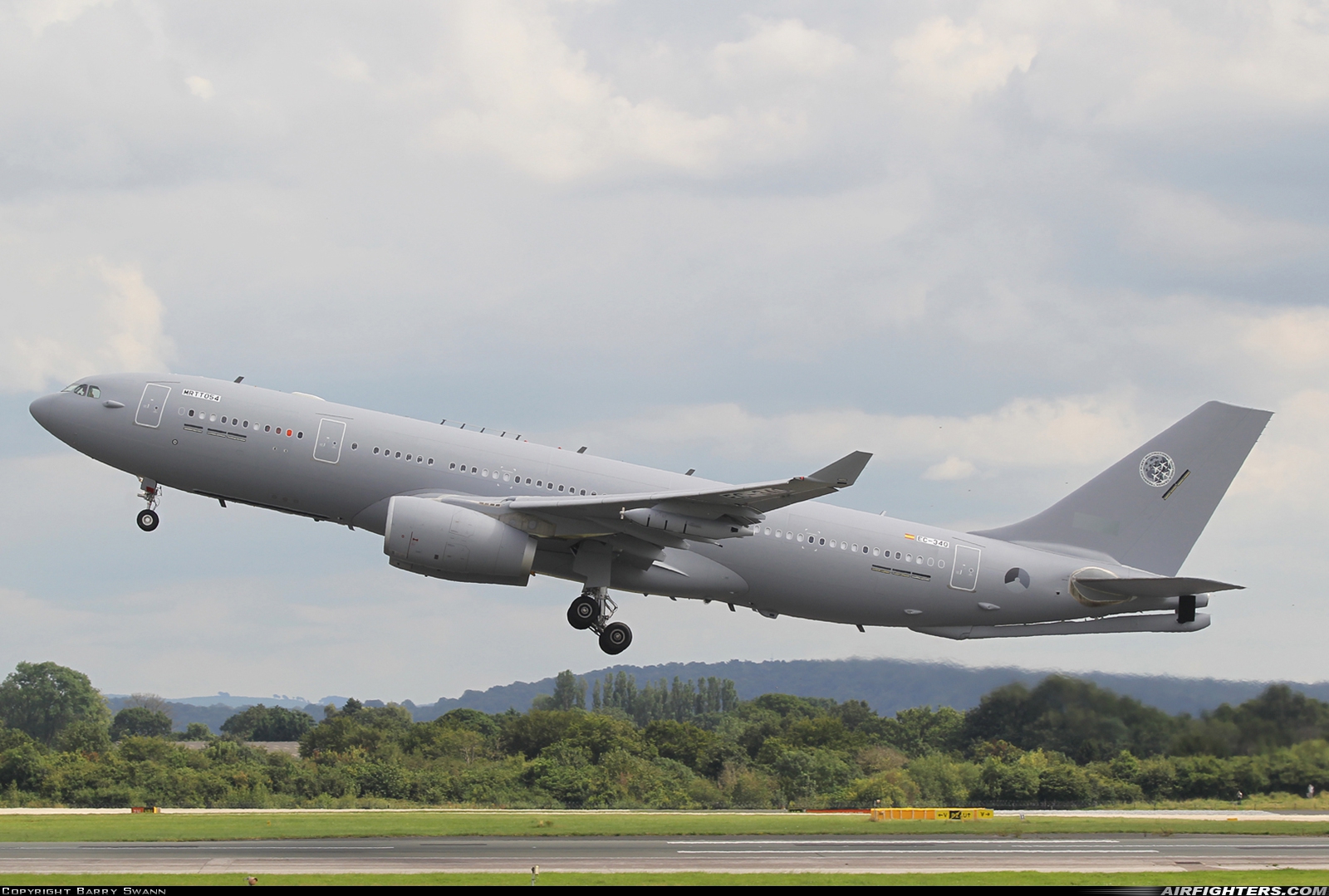 Netherlands - Air Force Airbus KC-30M (A330-243MRTT) EC-340 at Manchester - Int. (Ringway) (MAN / EGCC), UK