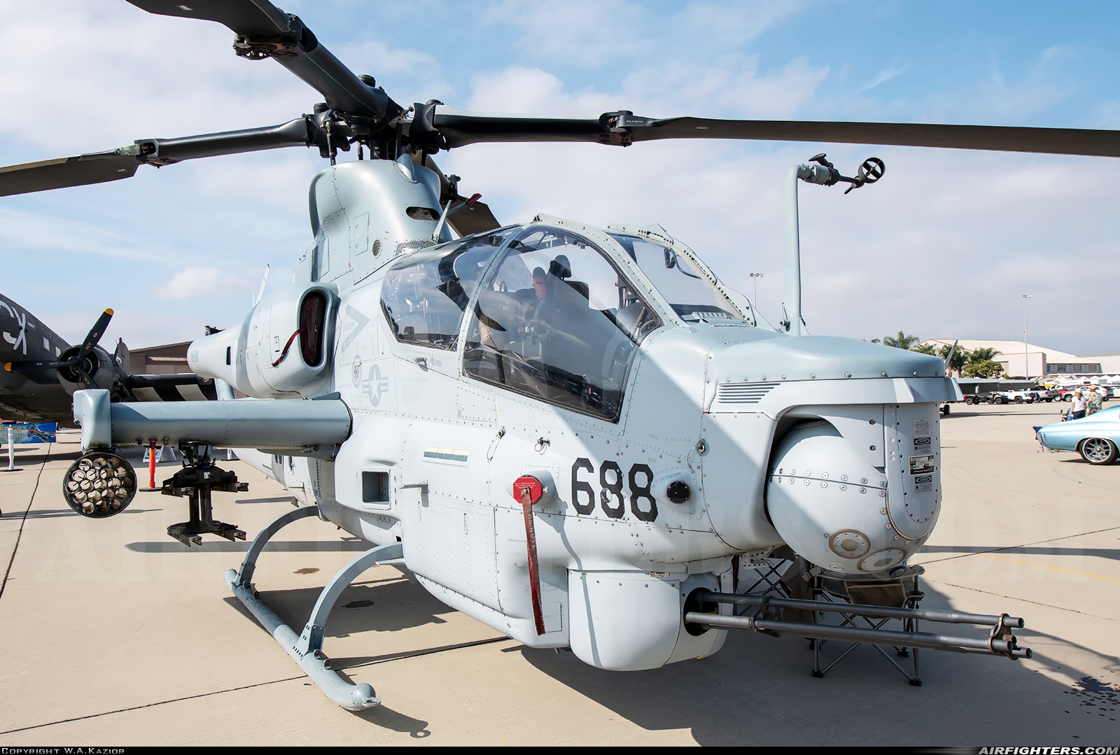 USA - Marines Bell AH-1Z Viper 169256 at Camarillo (Oxnard AFB) (CMA), USA