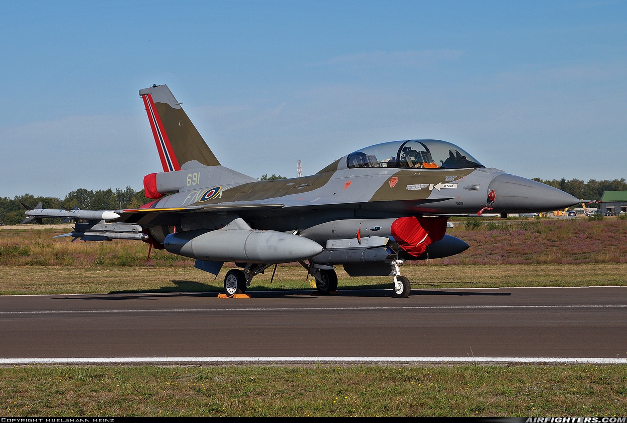 Norway - Air Force General Dynamics F-16BM Fighting Falcon 691 at Kleine Brogel (EBBL), Belgium