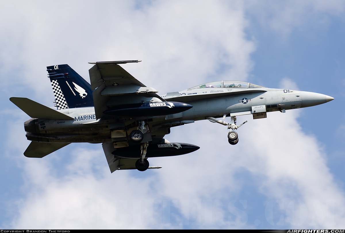 USA - Marines McDonnell Douglas F/A-18D Hornet 164652 at Fort Worth - NAS JRB / Carswell Field (AFB) (NFW / KFWH), USA