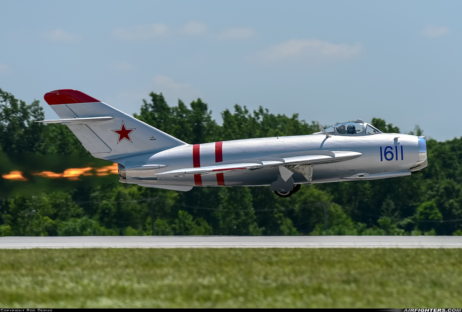 Private Mikoyan-Gurevich MiG-17F NX217SH at Toledo - Express (TOL / KTOL), USA
