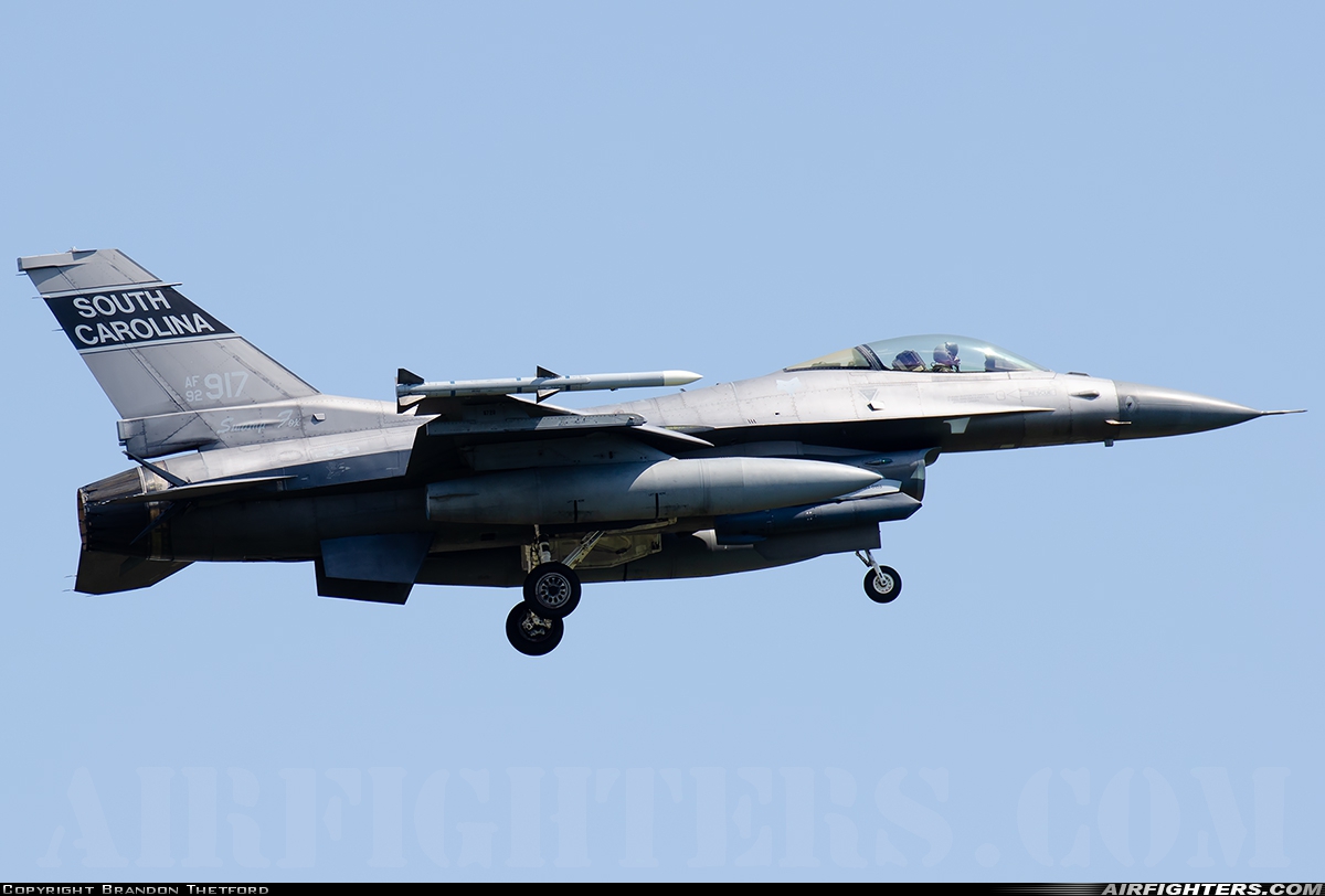 USA - Air Force General Dynamics F-16C Fighting Falcon 92-3917 at Fort Worth - NAS JRB / Carswell Field (AFB) (NFW / KFWH), USA