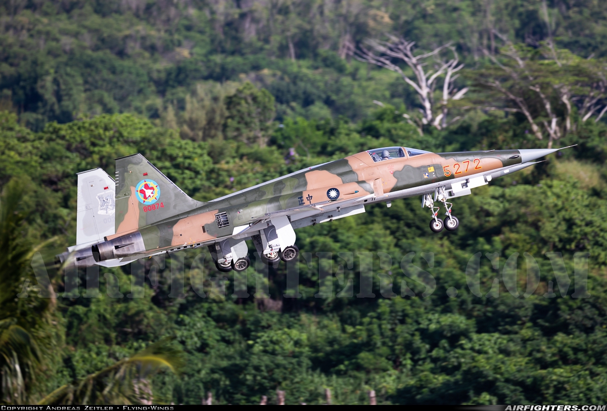 Taiwan - Air Force Northrop F-5E Tiger II 5272 at Taitung - Chihhang (RCQS), Taiwan