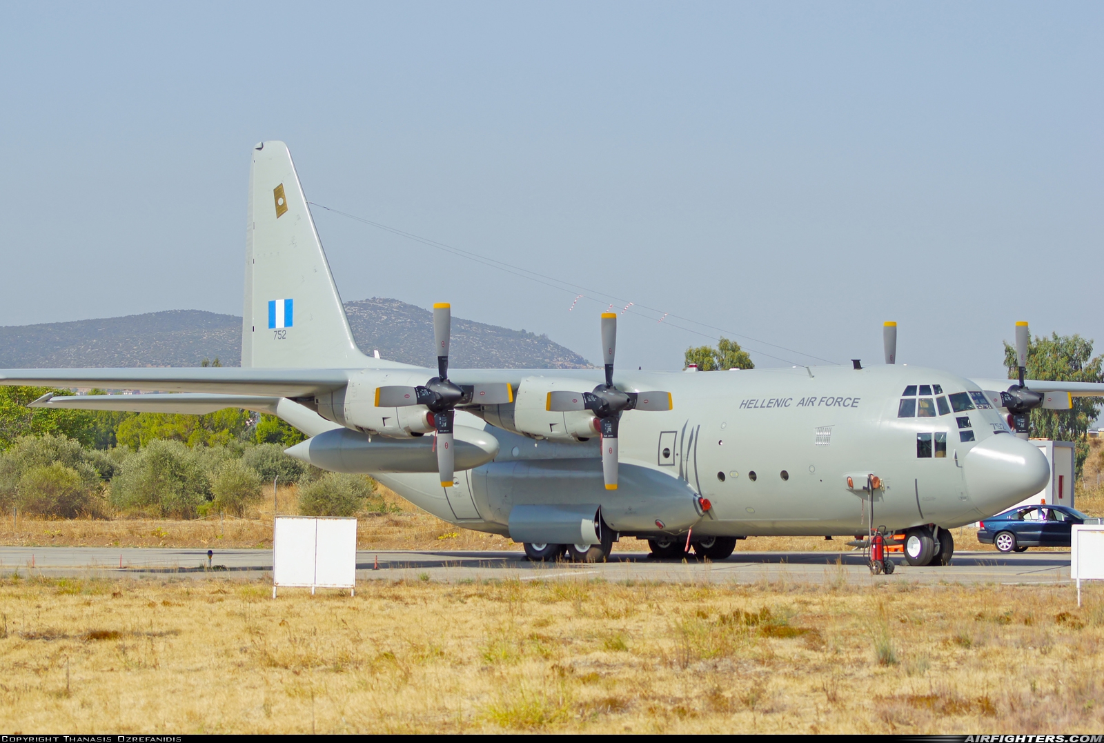 Greece - Air Force Lockheed C-130H Hercules (L-382) 752 at Tanagra (LGTG), Greece
