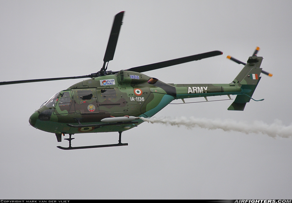 India - Army Hindustan Aeronautics Limited Dhruv IA1136 at Farnborough (FAB / EGLF), UK