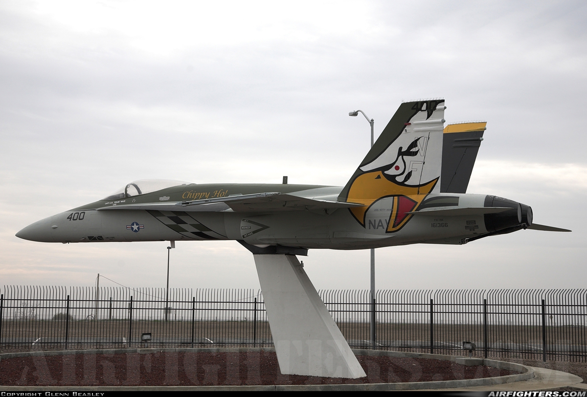 USA - Navy McDonnell Douglas F/A-18A Hornet 161366 at Lemoore - NAS / Reeves Field (NLC), USA