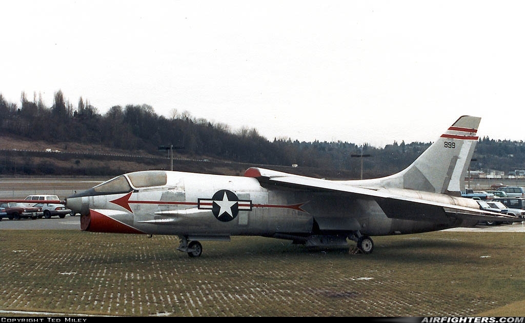 USA - Air Force Vought XF-8U1 Crusader 138899 at Seattle - Boeing Field / King County Int. (BFI / KBFI), USA