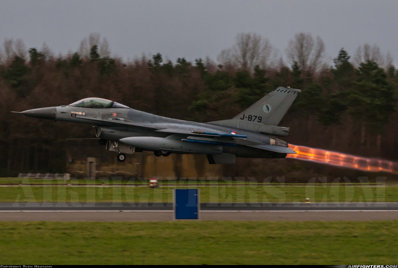 Netherlands - Air Force General Dynamics F-16AM Fighting Falcon J-879 at Wittmundhafen (Wittmund) (ETNT), Germany