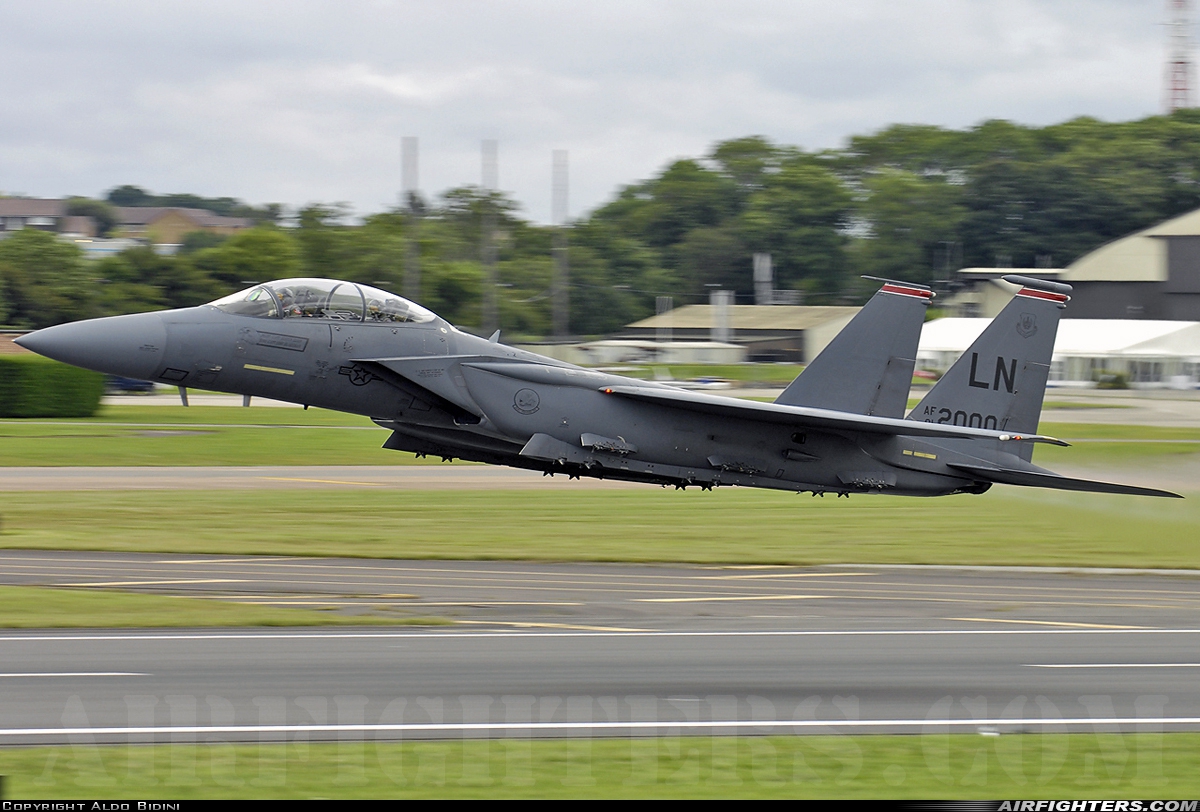USA - Air Force McDonnell Douglas F-15E Strike Eagle 01-2000 at Fairford (FFD / EGVA), UK