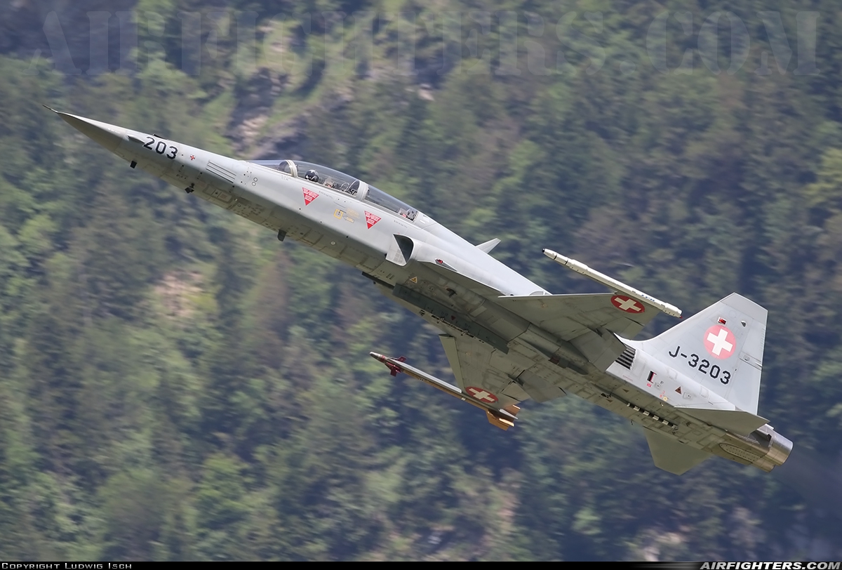 Switzerland - Air Force Northrop F-5F Tiger II J-3203 at Meiringen (LSMM), Switzerland