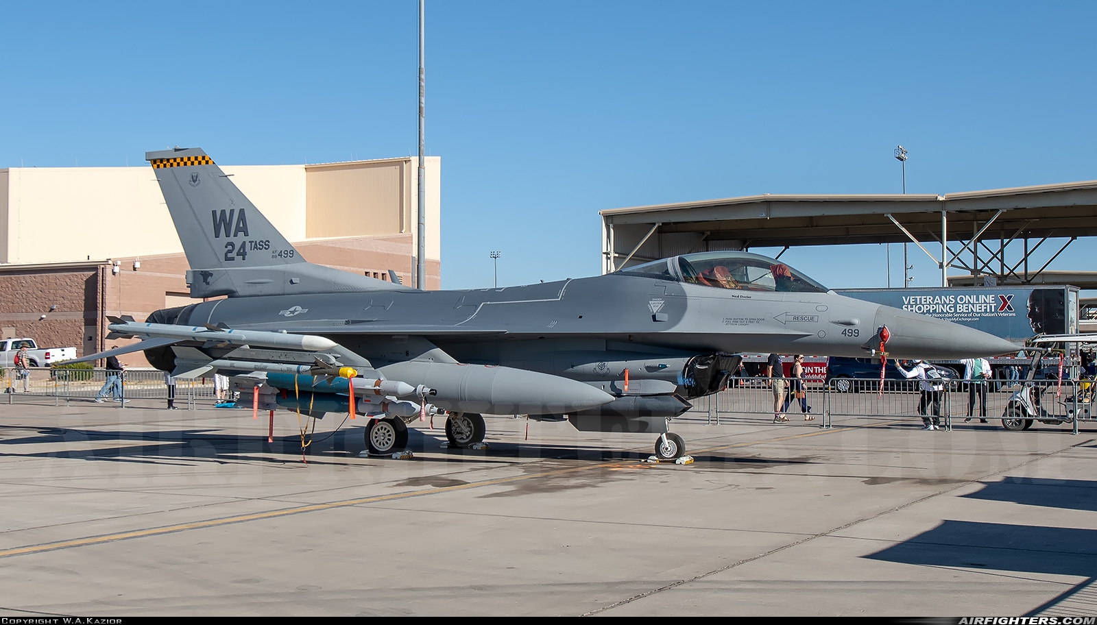 USA - Air Force General Dynamics F-16C Fighting Falcon 88-0499 at Las Vegas - Nellis AFB (LSV / KLSV), USA