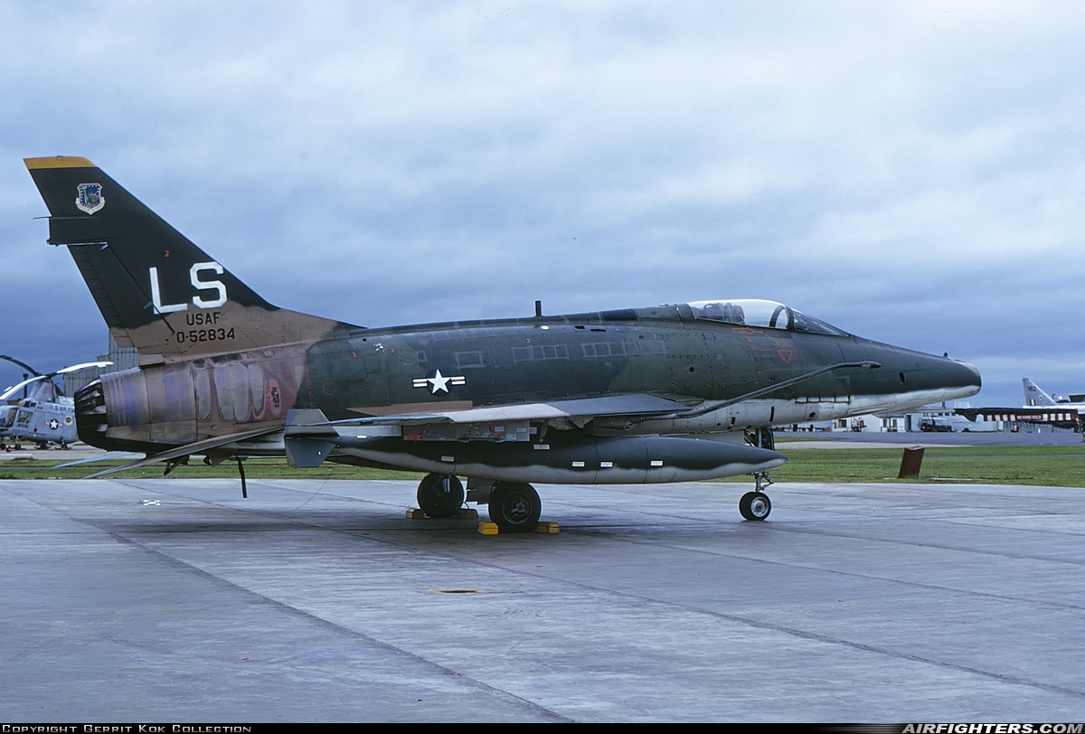 USA - Air Force North American F-100D Super Sabre 55-2834 at Upper Heyford (UHF / EGUA), UK