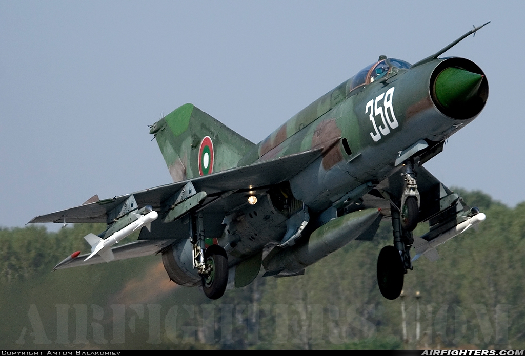 Bulgaria - Air Force Mikoyan-Gurevich MiG-21bis 358 at Graf Ignatievo (LBPG), Bulgaria