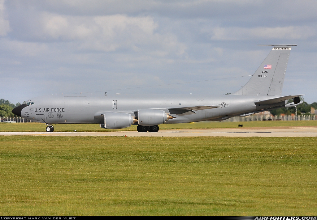 USA - Air Force Boeing KC-135T Stratotanker (717-148) 60-0335 at Mildenhall (MHZ / GXH / EGUN), UK