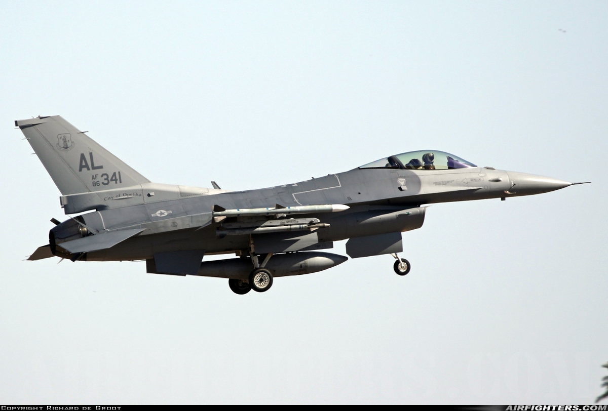 USA - Air Force General Dynamics F-16C Fighting Falcon 86-0341 at Glendale (Phoenix) - Luke AFB (LUF / KLUF), USA