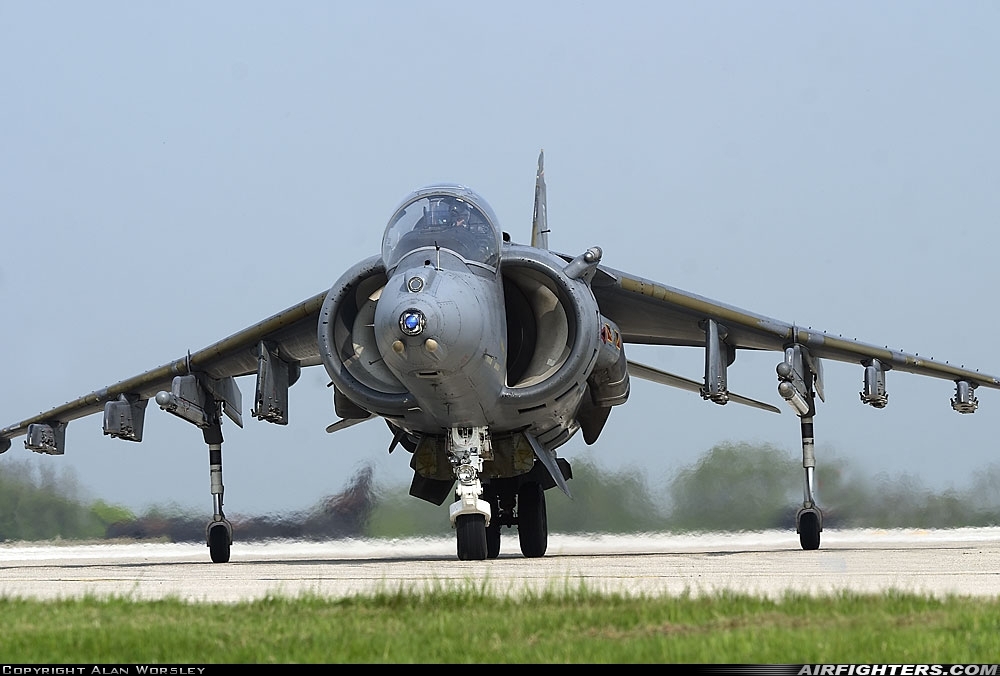 UK - Air Force British Aerospace Harrier GR.9 0 at Lyneham (LYE / EGDL), UK