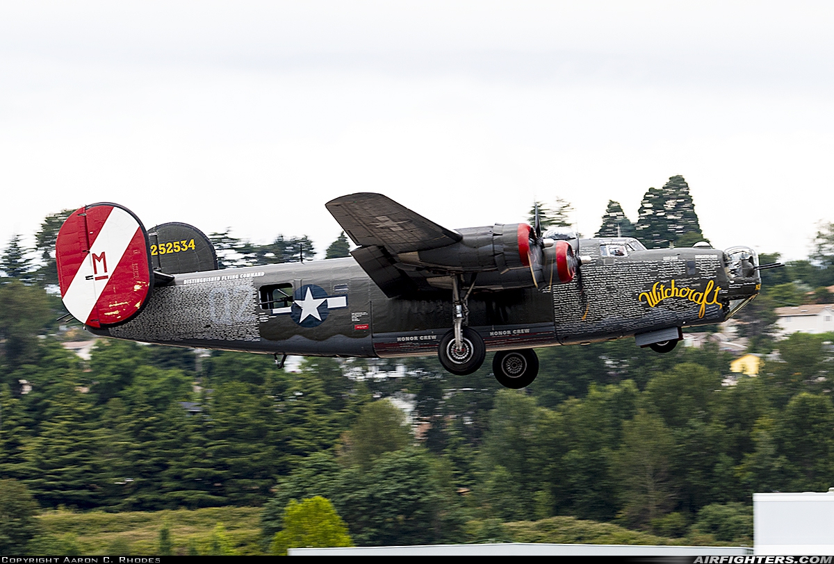 Private - Collings Foundation Consolidated B-24J Liberator N224J at Seattle - Boeing Field / King County Int. (BFI / KBFI), USA