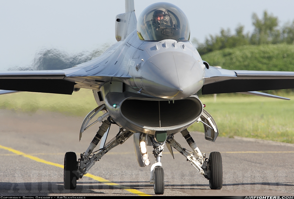 Belgium - Air Force General Dynamics F-16AM Fighting Falcon FA-131 at Dijon - Longvic (DIJ / LFSD), France