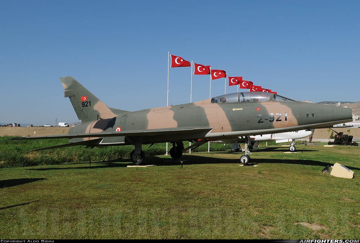 Türkiye - Air Force North American F-100F Super Sabre 56-3921 at Izmir - Cigli (IGL / LTBL), Türkiye