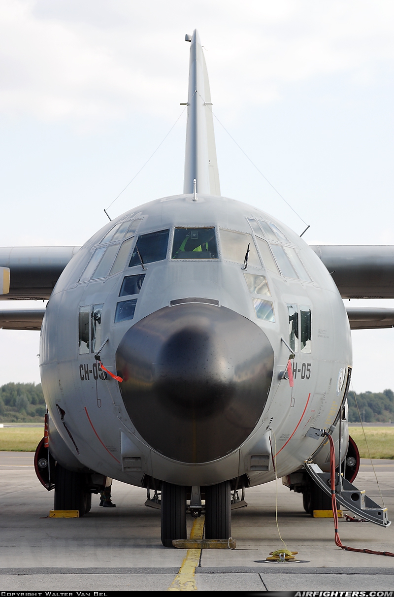 Belgium - Air Force Lockheed C-130H Hercules (L-382) CH-05 at Brussels - National (Zaventem) / Melsbroek (BRU / EBBR / EBMB), Belgium