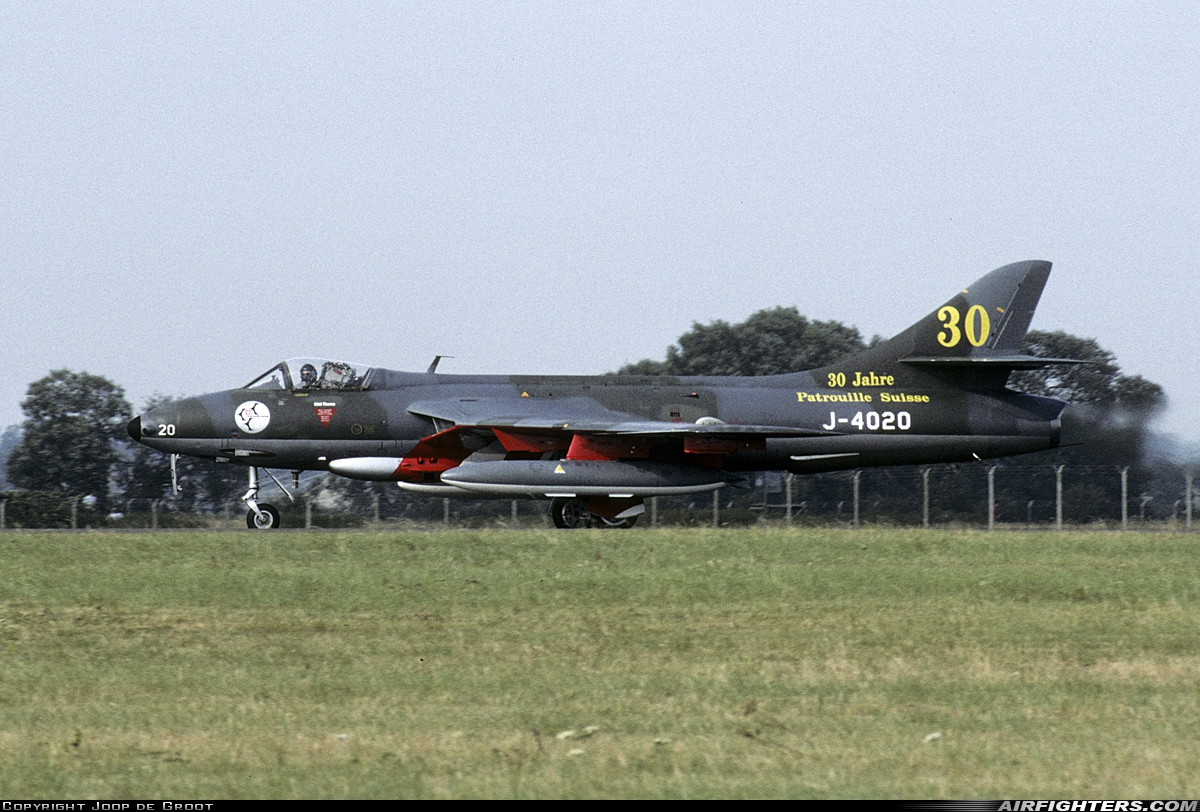 Switzerland - Air Force Hawker Hunter F58 J-4020 at Fairford (FFD / EGVA), UK
