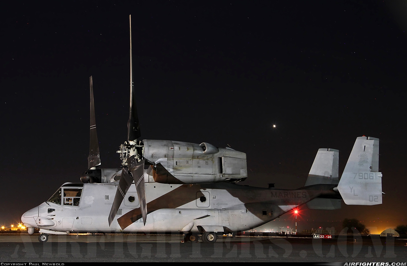 USA - Marines Bell / Boeing MV-22B Osprey 167906 at Imperial (El Centro) - Imperial County (Imperial Valley) (IPL / KIPL), USA
