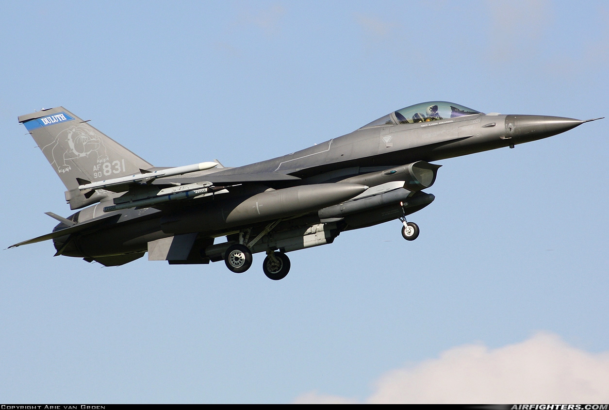 USA - Air Force General Dynamics F-16C Fighting Falcon 90-0831 at Leeuwarden (LWR / EHLW), Netherlands