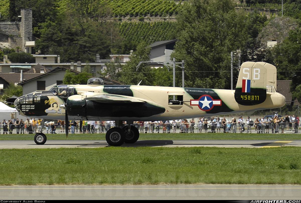 Private North American B-25J Mitchell HB-RDE at Sion (- Sitten) (SIR / LSGS / LSMS), Switzerland