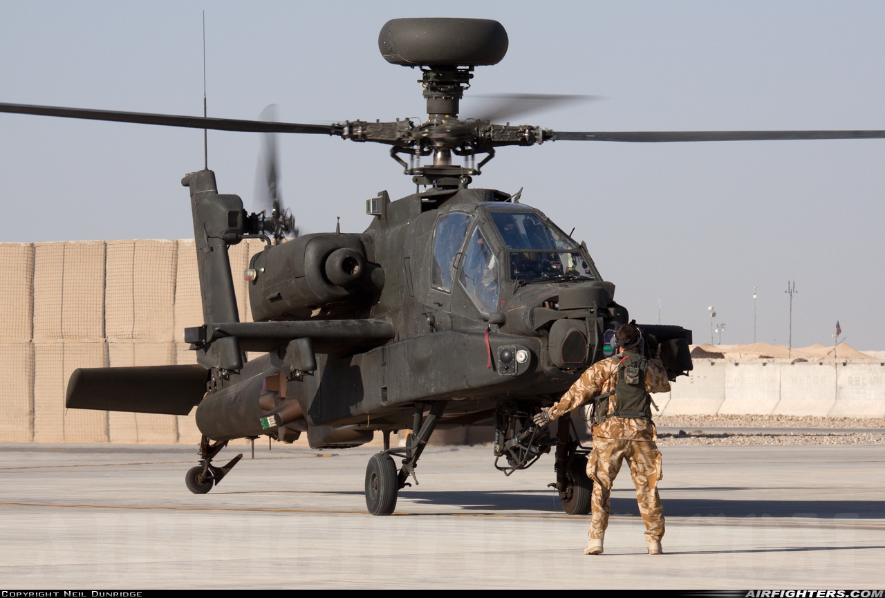 UK - Army Westland Apache AH1 (WAH-64D) ZJ224 at Camp Bastion (BSN / OAZI), Afghanistan