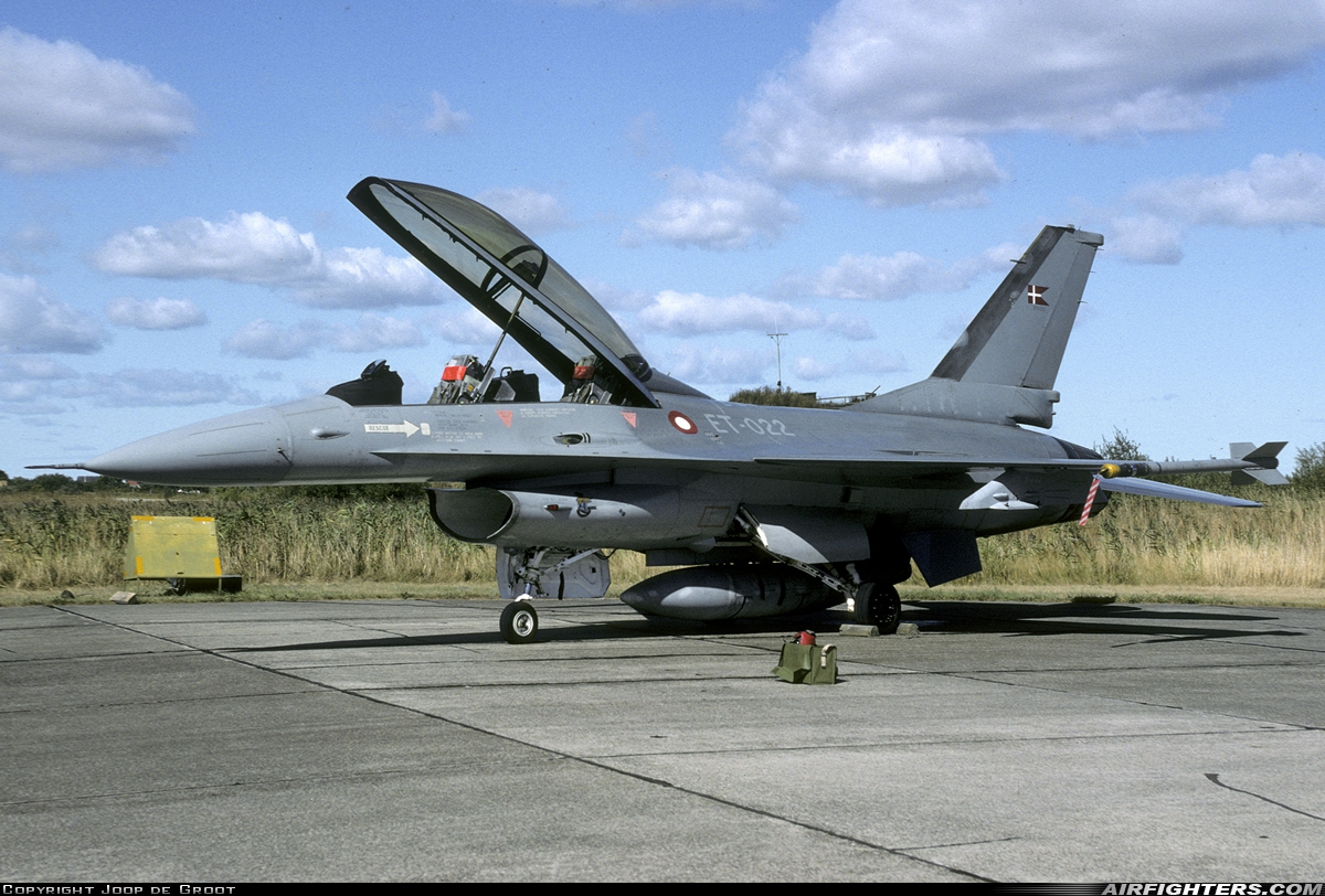 Denmark - Air Force General Dynamics F-16B Fighting Falcon ET-022 at Aalborg (AAL / EKYT), Denmark