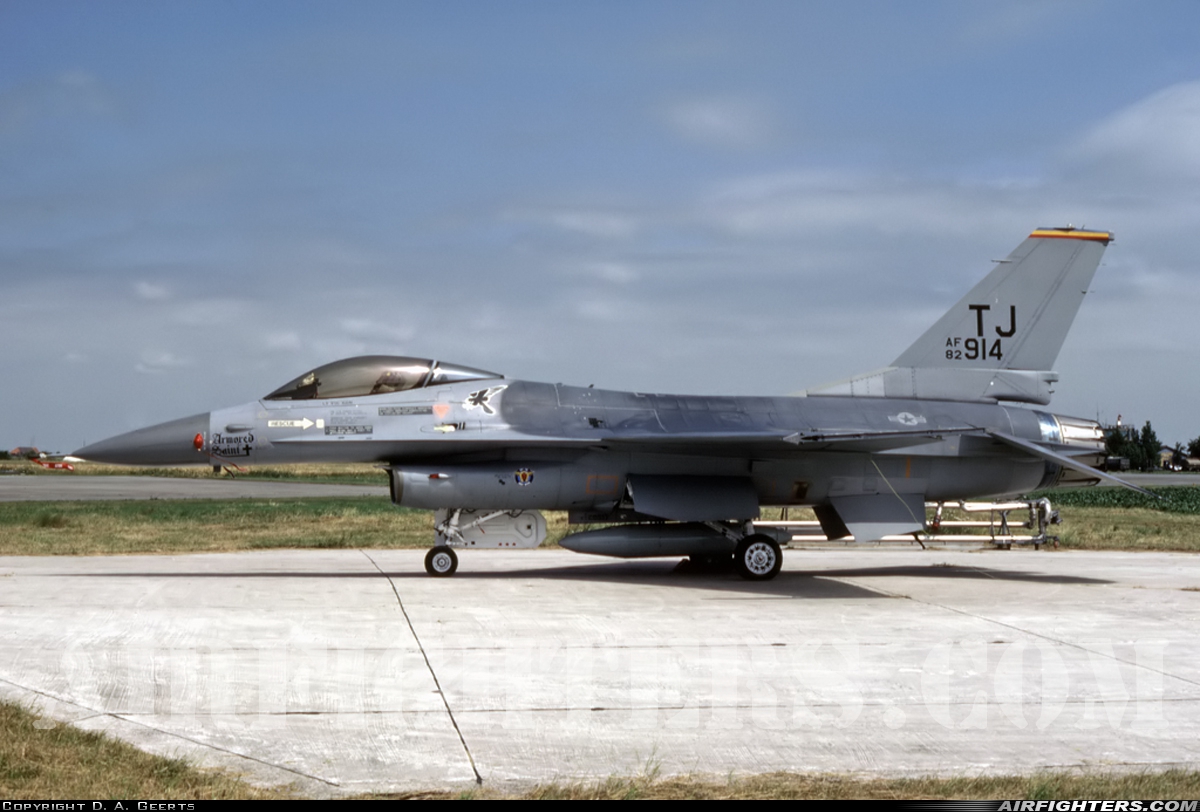 USA - Air Force General Dynamics F-16A Fighting Falcon 82-0914 at Koksijde (EBFN), Belgium