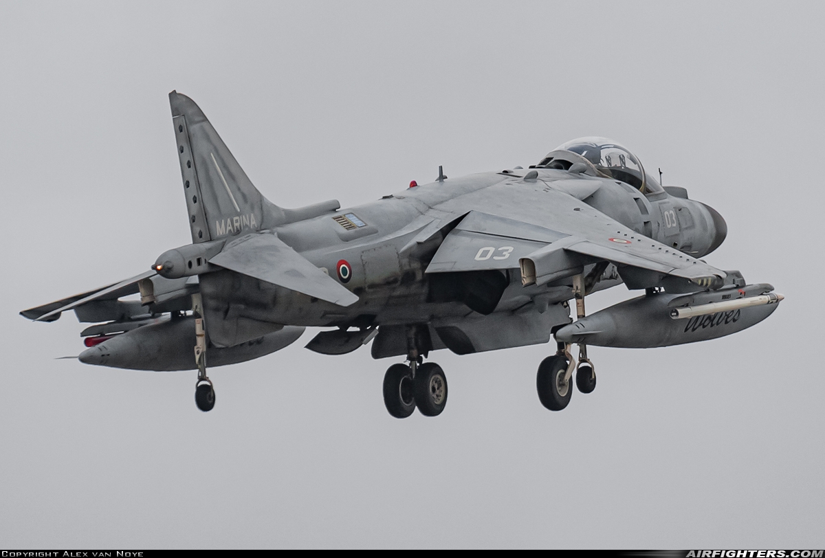 Italy - Navy McDonnell Douglas AV-8B+ Harrier ll MM7199 at Florennes (EBFS), Belgium