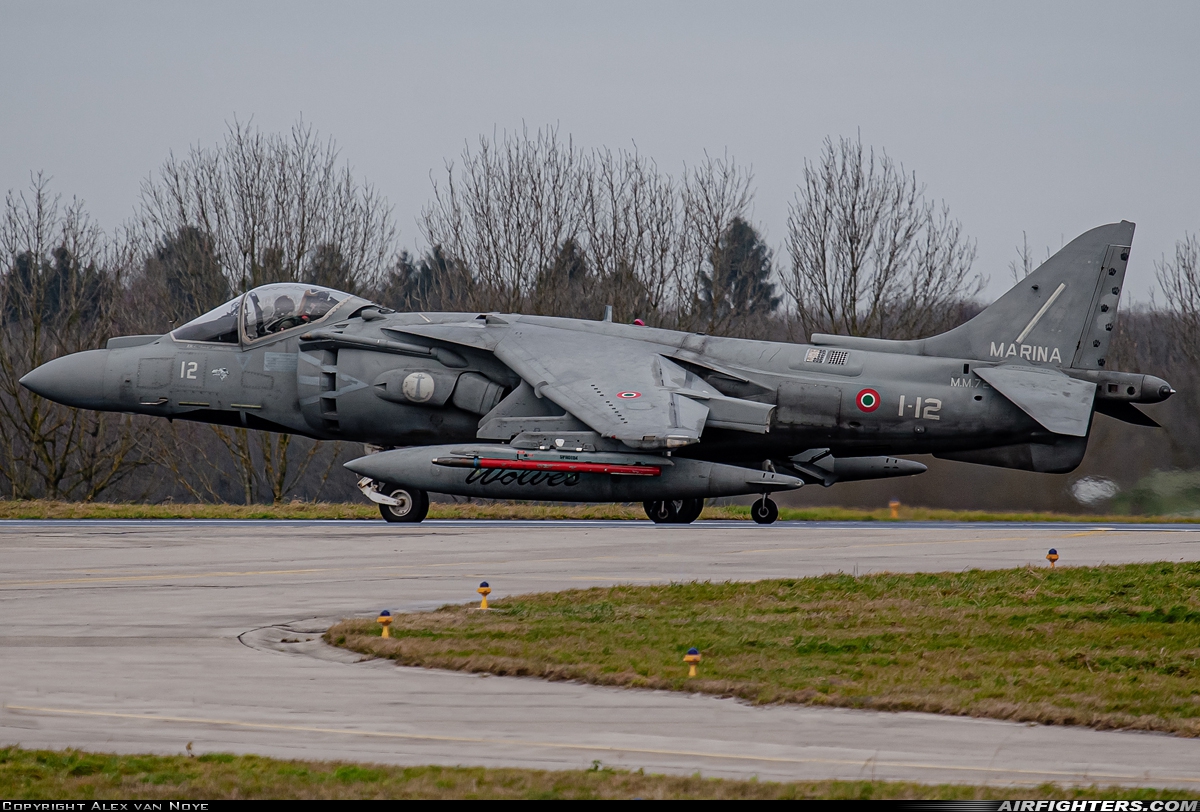 Italy - Navy McDonnell Douglas AV-8B+ Harrier ll MM7218 at Florennes (EBFS), Belgium