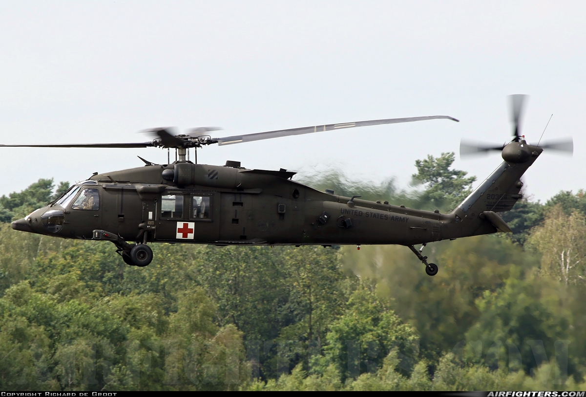 USA - Army Sikorsky HH-60M Black Hawk (S-70A) 11-20354 at Eindhoven (- Welschap) (EIN / EHEH), Netherlands