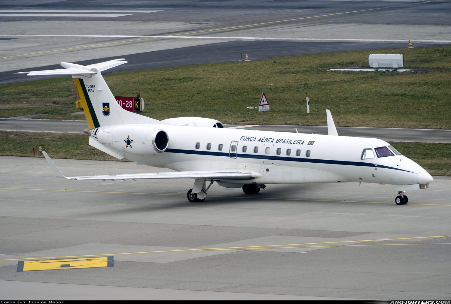 Brazil - Air Force Embraer VC-99B (ERJ-135BJ) 2584 at Zurich (- Kloten) (ZRH / LSZH), Switzerland