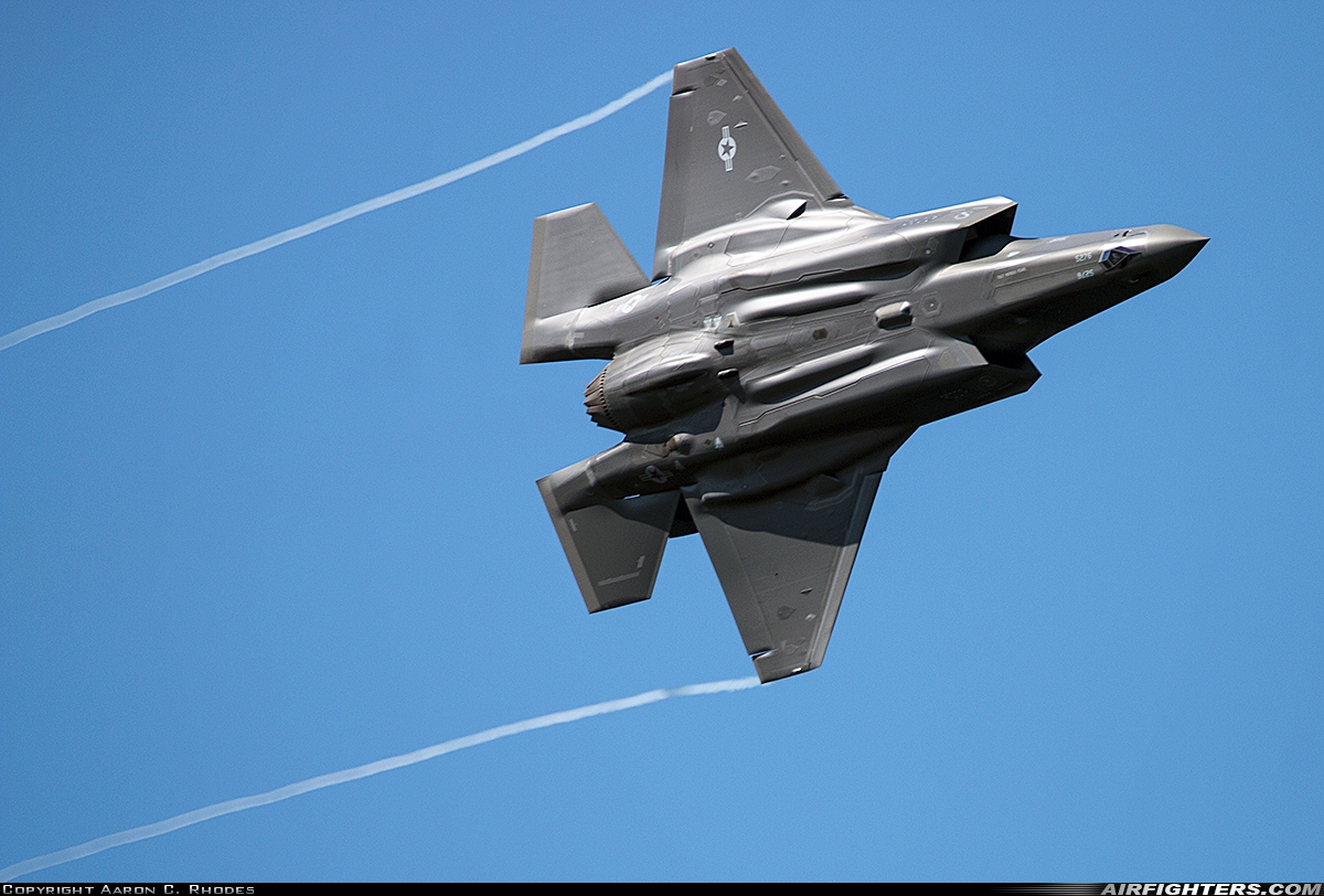 USA - Air Force Lockheed Martin F-35A Lightning II 17-5276 at Off-Airport - Columbia River Valley, USA