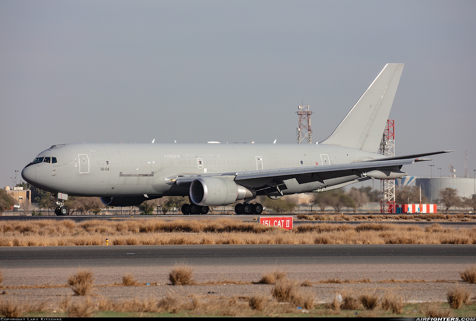 Italy - Air Force Boeing KC-767A (767-2EY/ER) MM62229 at Kuwait International Airport (OKBK), Kuwait
