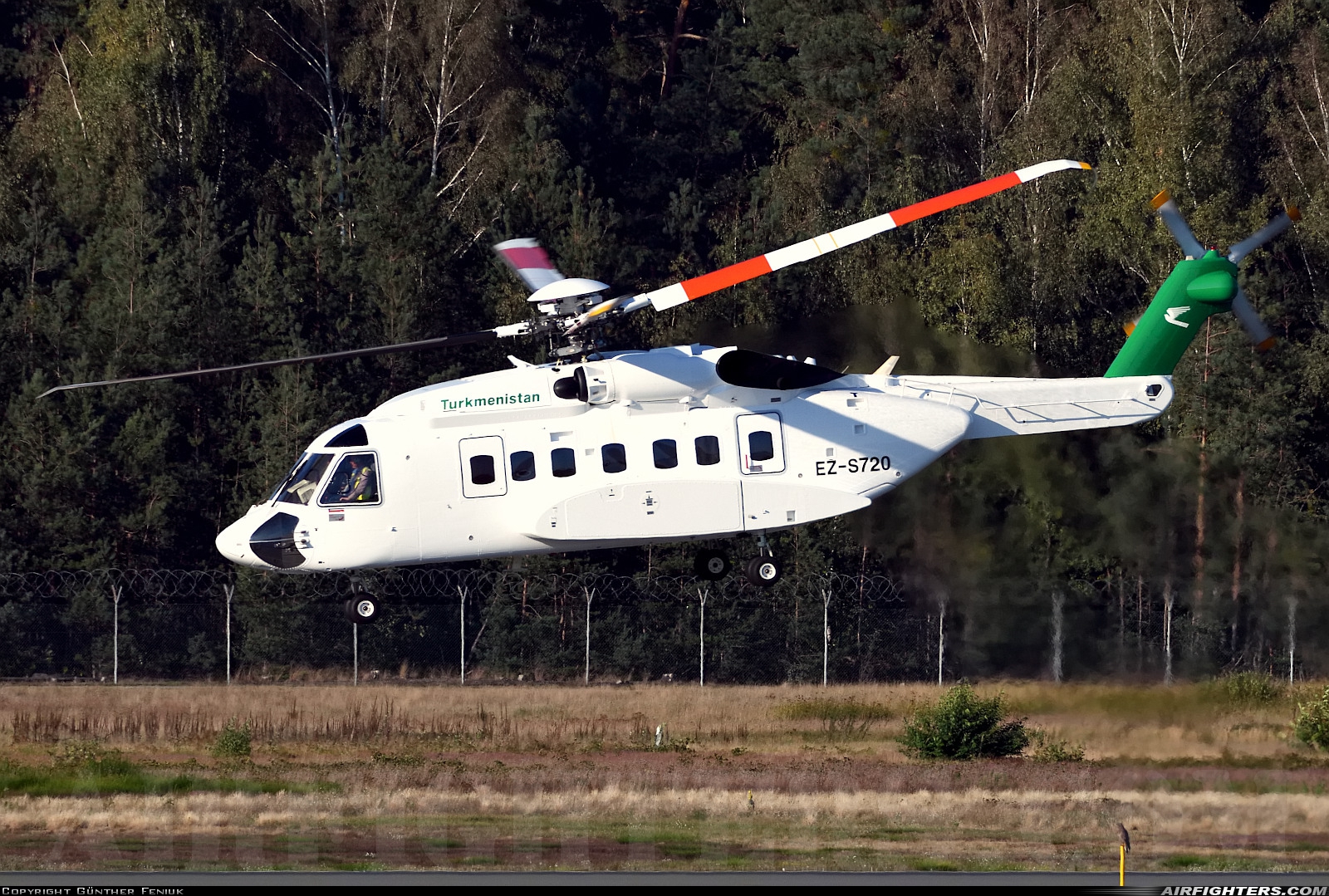 Turkmenistan - Turkmenistan-Government Sikorsky S-92A Helibus EZ-S720 at Nuremberg (NUE / EDDN), Germany