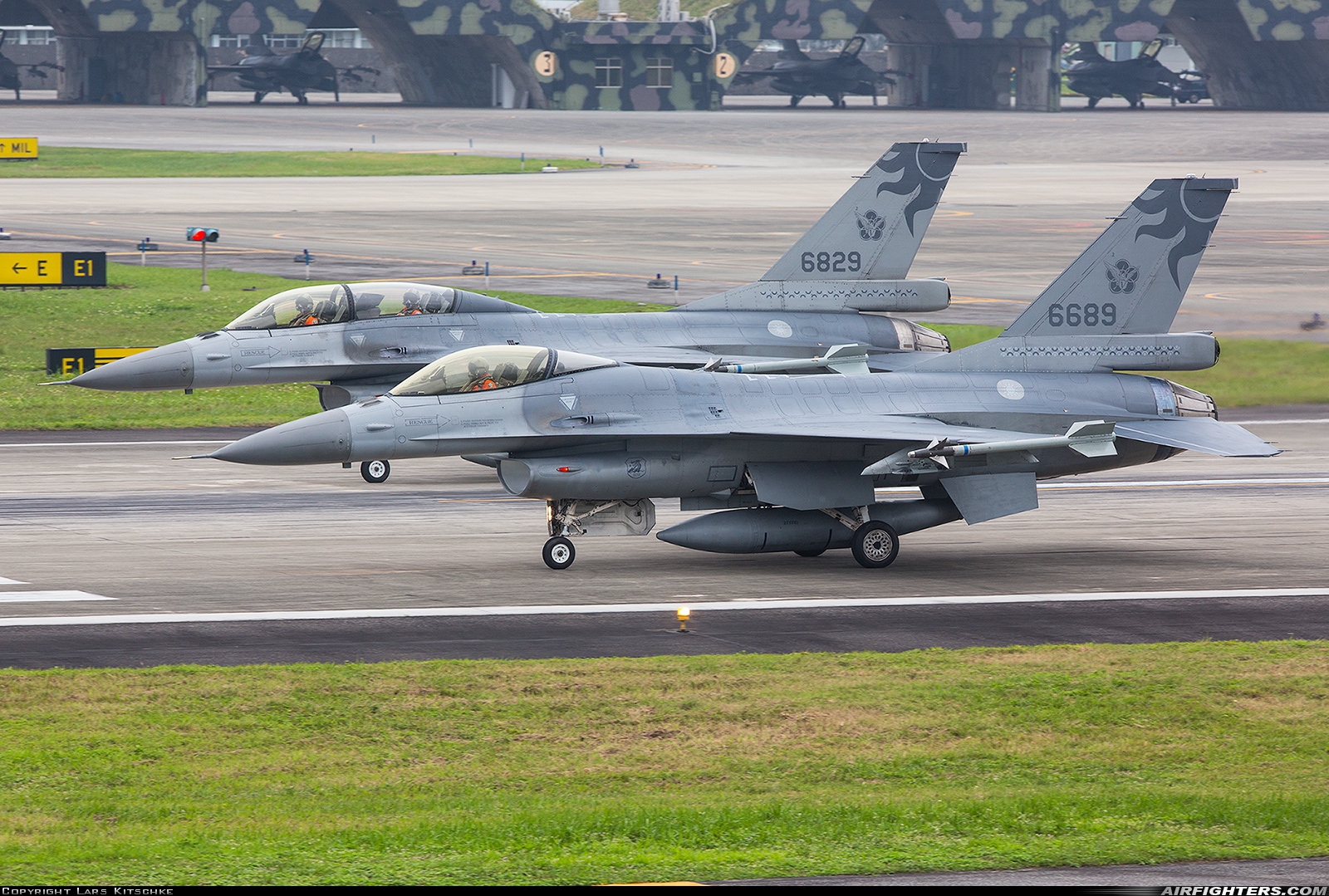 Taiwan - Air Force General Dynamics F-16A Fighting Falcon 6689 at Hualien (HUN /RCYU), Taiwan