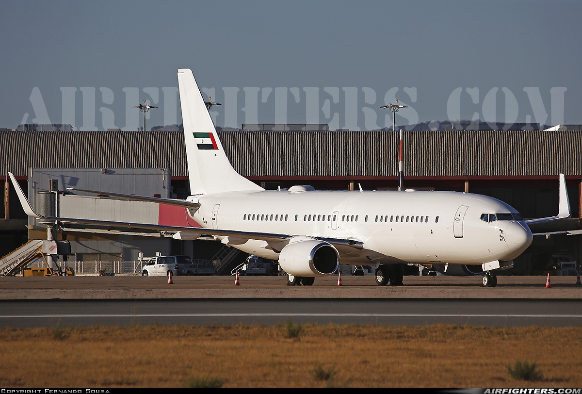 United Arab Emirates - Government Boeing 737-8KB BBJ2 A6-FZZ at Faro (FAO / LPFR), Portugal