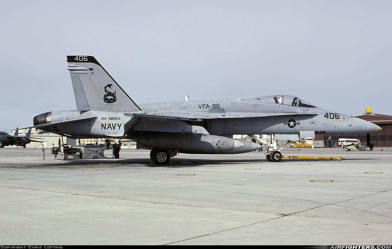 USA - Navy McDonnell Douglas F/A-18C Hornet 163431 at Fallon - Fallon NAS (NFL / KNFL), USA