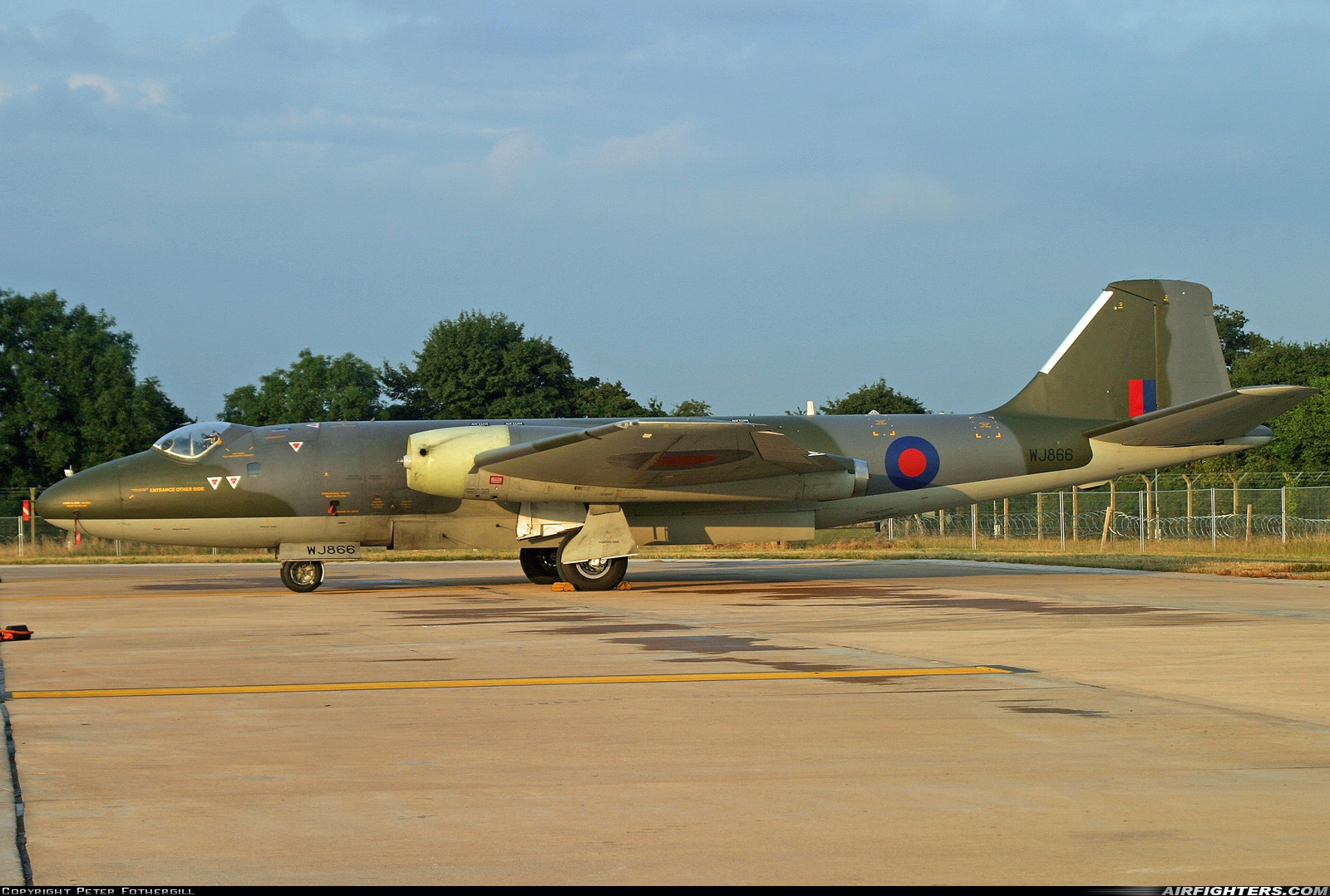UK - Air Force English Electric Canberra T4 WJ866 at Fairford (FFD / EGVA), UK