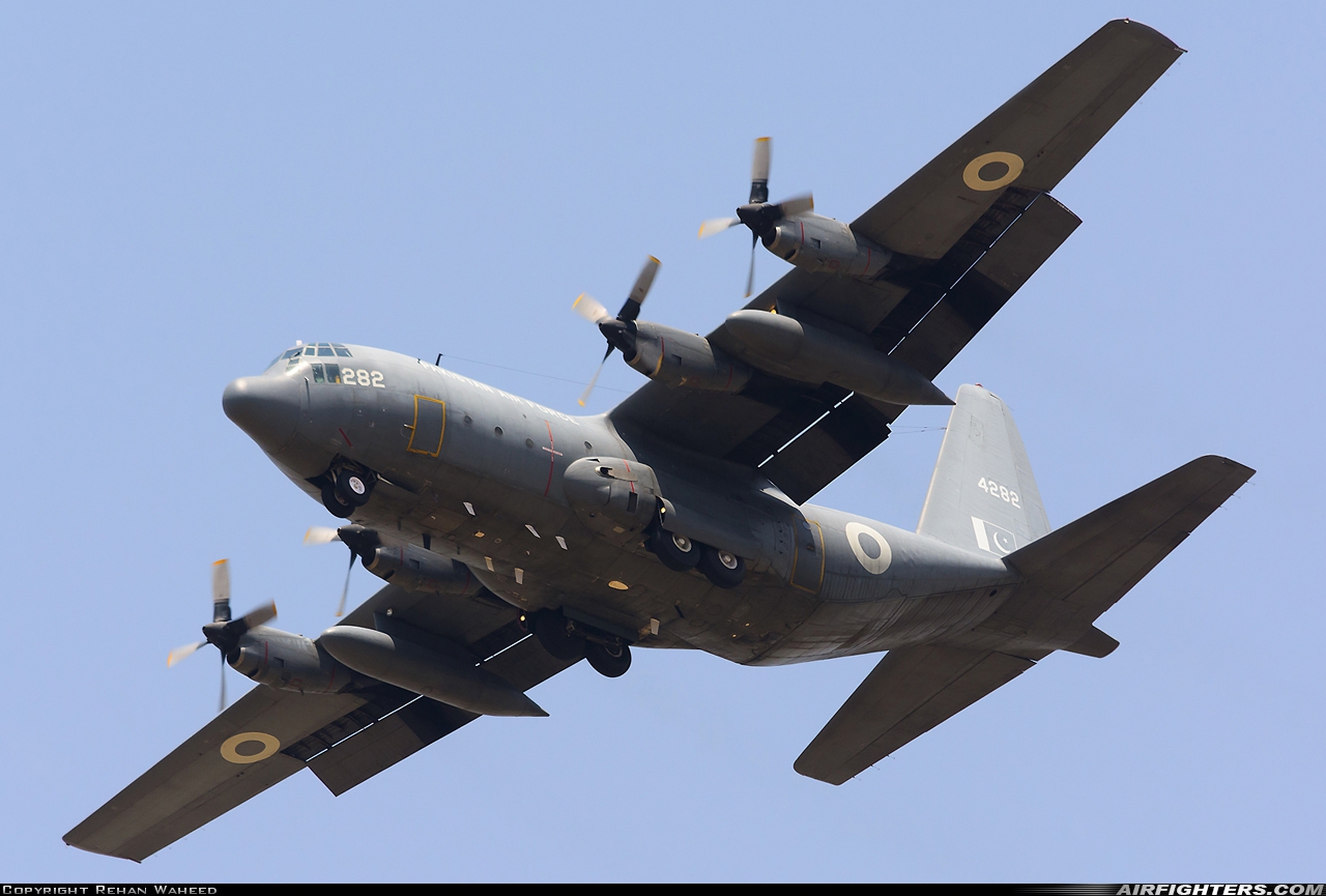 Pakistan - Air Force Lockheed C-130E Hercules (L-382) 4282 at Rawalpindi - Nur Khan Airbase (ISB / OPRN), Pakistan